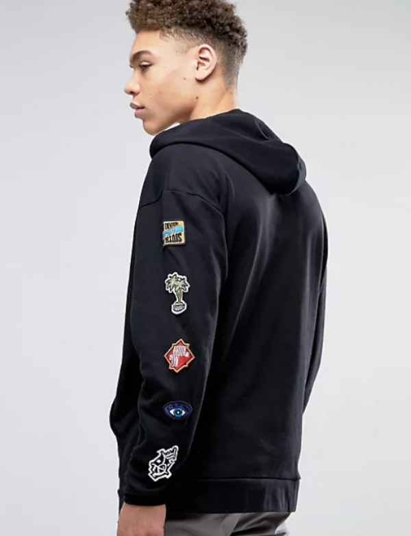 Hoodie dengan Lengan Berdetail Patch